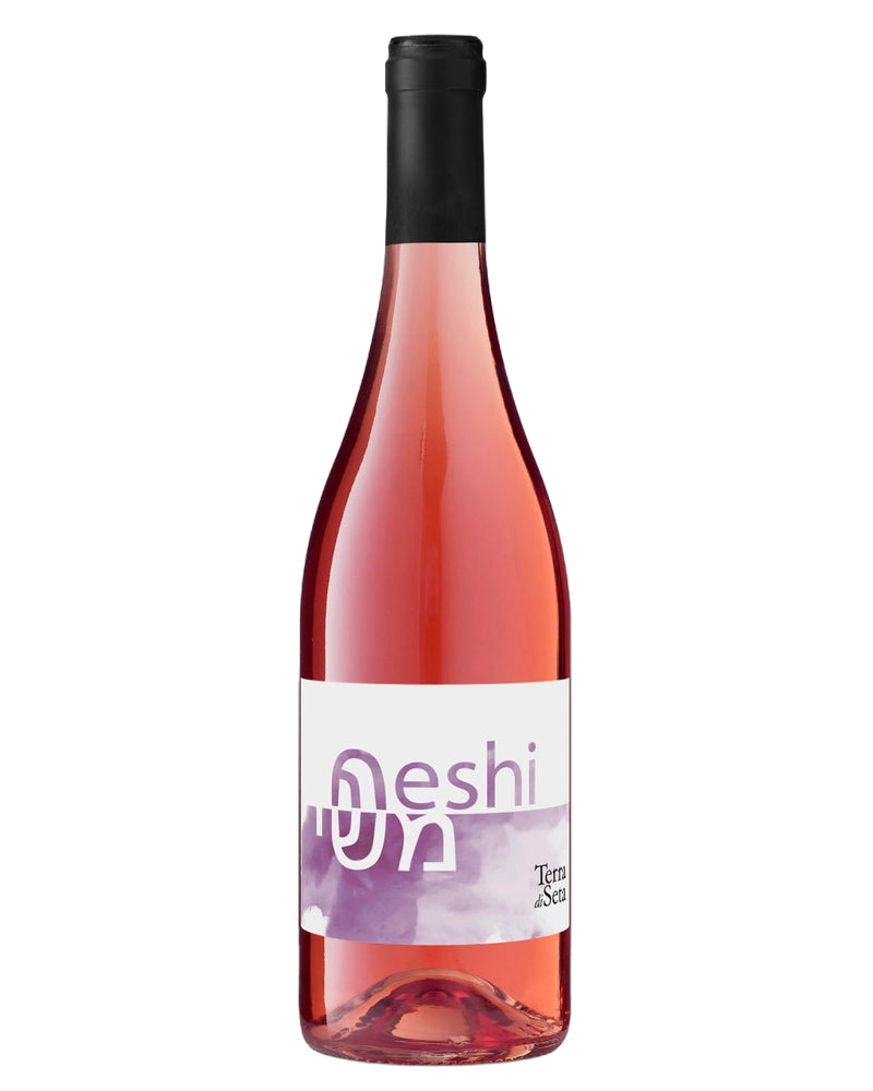Terra di Seta Roséwein MESHI IGT Toscana Rosato Bio 2023 in Flasche, hellrosa Farbe, Weinetikett im Hintergrund